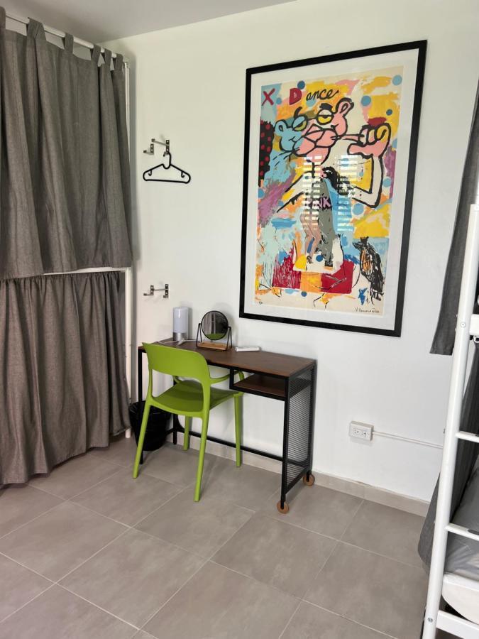 Nomada Beach Hostel- Isla Verde San Juan Luaran gambar